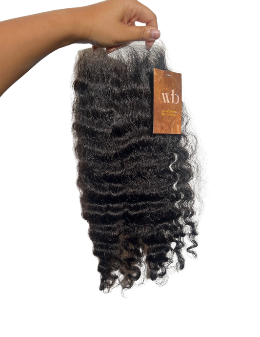 Loose Curly Closures